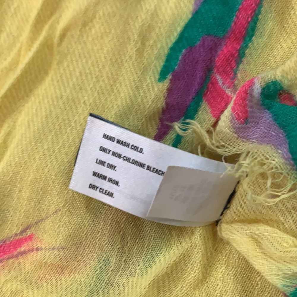GAP Yellow Bird Pattern Scarf Shawl - Picture 6 of 7